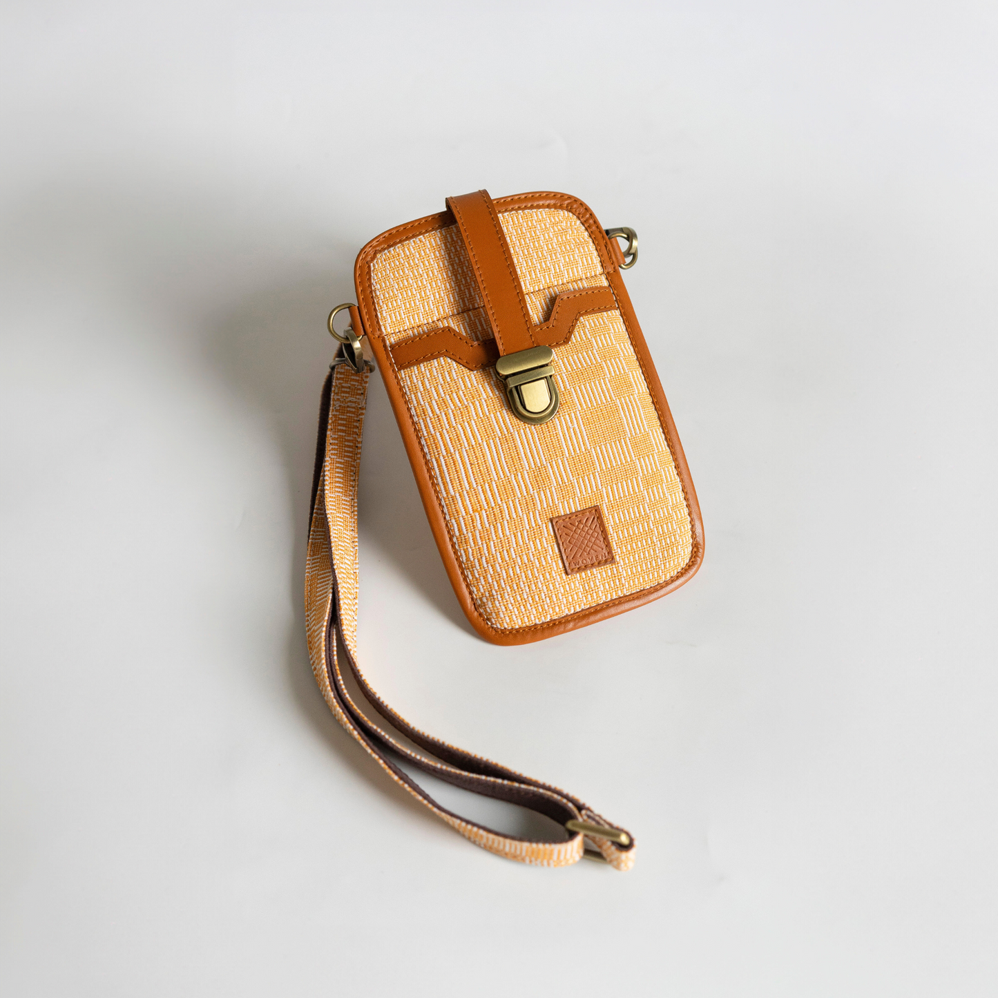 Liksi Sling in Tan