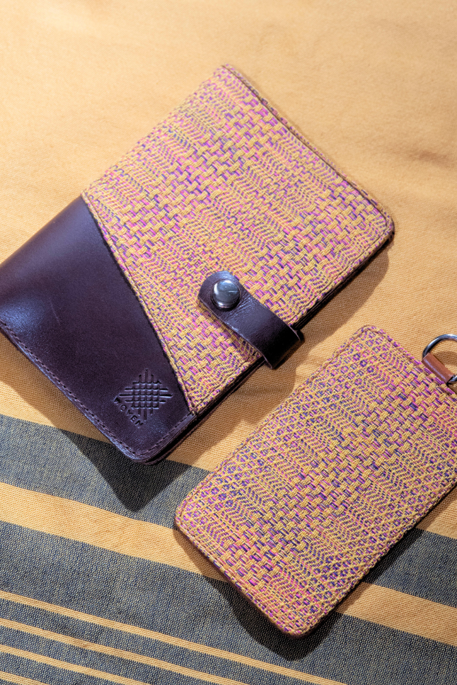 Lakbay Wallet (Burgundy Leather)