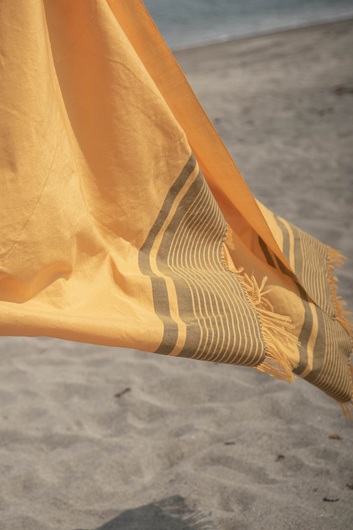 Golden Hour Throw Blanket - Woven Crafts