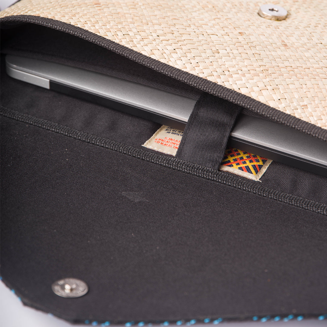 Sinta Laptop Sleeve - Woven Crafts
