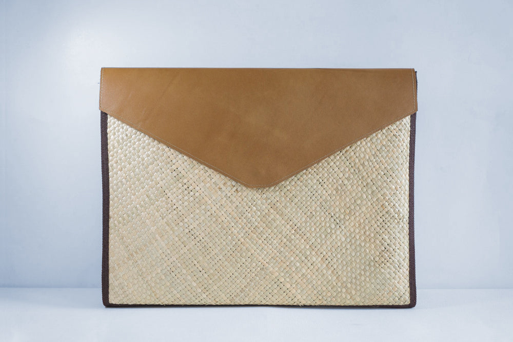 Natural (Tan) Laptop Sleeve - Woven Crafts