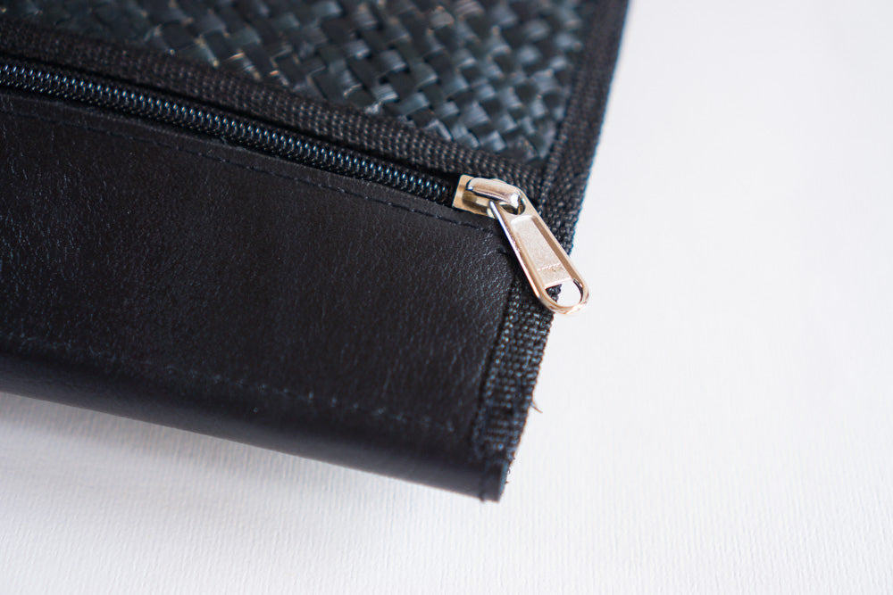 All Black Laptop Sleeve - Woven Crafts