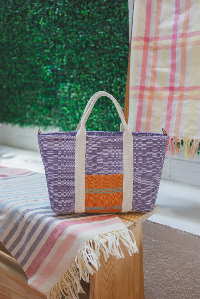 Malaya Mini in Abra Ube