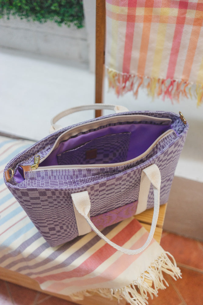 Malaya Mini in Abra Ube