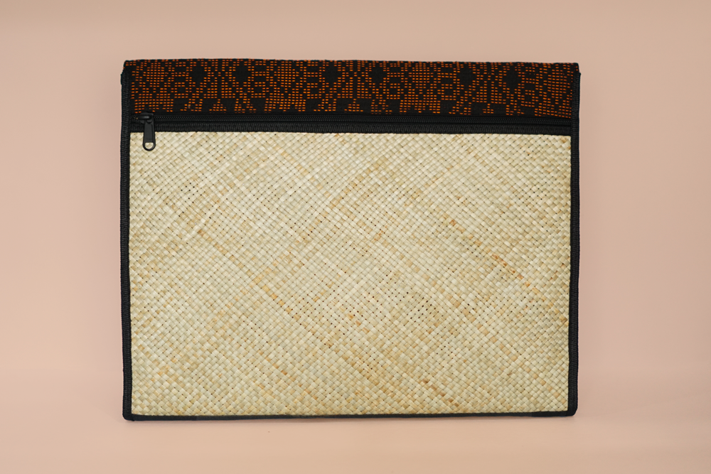 Ginto Laptop Sleeve - Woven Crafts