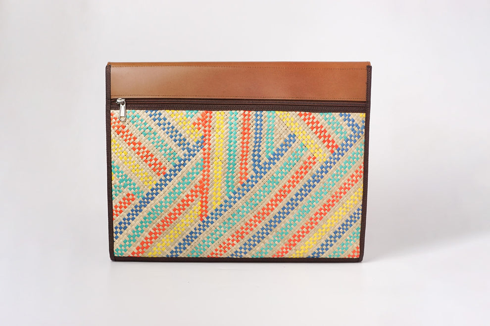 Liham Layunin Laptop Sleeve – Woven.ph