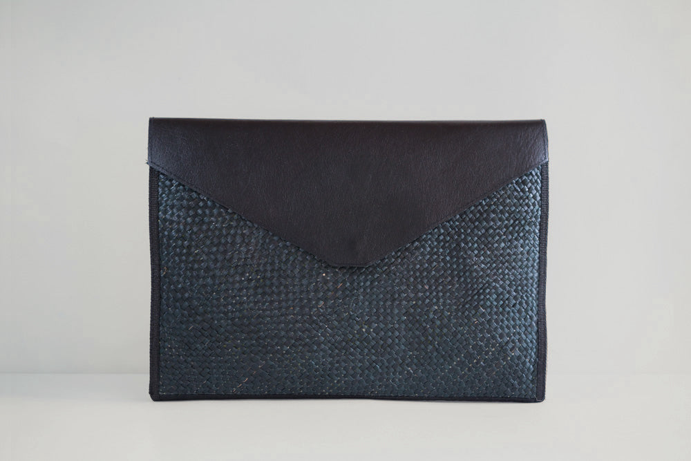 All Black Laptop Sleeve - Woven Crafts