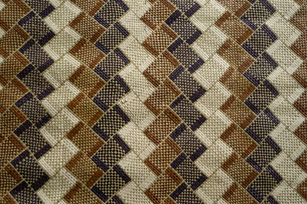 Zigzag Brown Rectangular Mat